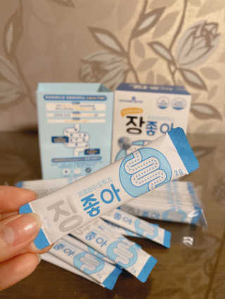 메이준뉴트리 모유유래 유산균 장좋아 2gx30포 — 3점을 준 리뷰어가 2020년 2월 올린 사용 사진