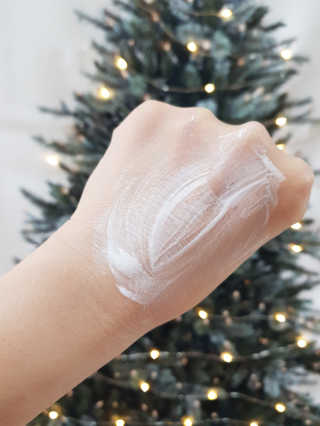 메이메리 쓰리이펙츠 모이스처 톤업크림 50ml — 4점을 준 리뷰어가 2019년 12월 올린 사용 사진