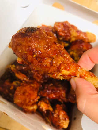 [치킨마루]-  빠사칸레드 + 콜라 500ml — 5점을 준 리뷰어가 2019년 5월 올린 사용 사진