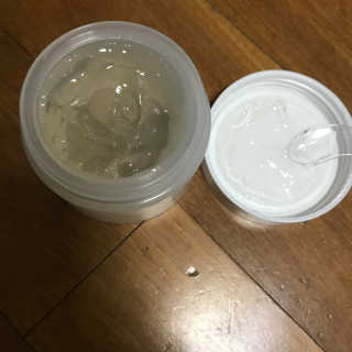 여름엔 이거 없으면 안돼 [버진팜스 푸딩수딩 크림] — 5점을 준 리뷰어가 2018년 10월 올린 사용 사진