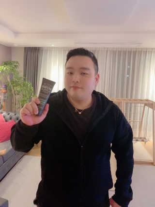 [저자극 쉐이빙] 바르테라 컴포트 쉐이빙 크림 — 5점을 준 리뷰어가 2020년 4월 올린 사용 사진