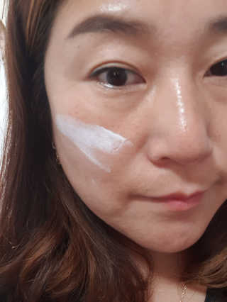 보나쥬르 멜팅 글로우 카밍 크림 50ml — 5점을 준 리뷰어가 2020년 1월 올린 사용 사진