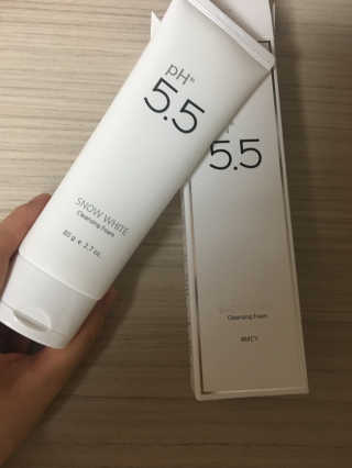 포므시 스노우화이트클렌징폼pH5.5 — 4점을 준 리뷰어가 2019년 10월 올린 사용 사진