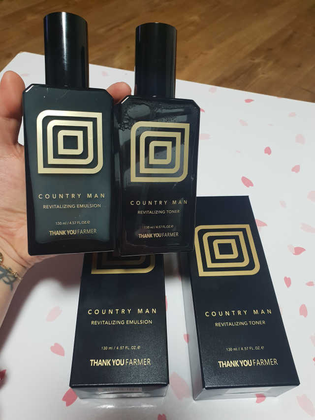 땡큐파머 컨트리 맨 리바이탈라이징 토너, 에멀전 리뷰 사진