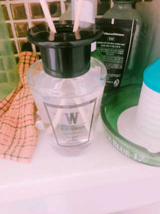 더블유드레스룸 퍼퓸 디퓨저 70ml — 5점을 준 리뷰어가 2018년 7월 올린 사용 사진