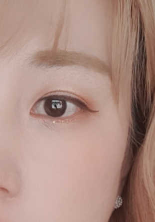 [블랙루즈] POOL-PARTY 철벽 펜 라이너 2종 중 택1 — 4.5점을 준 리뷰어가 2019년 5월 올린 사용 사진