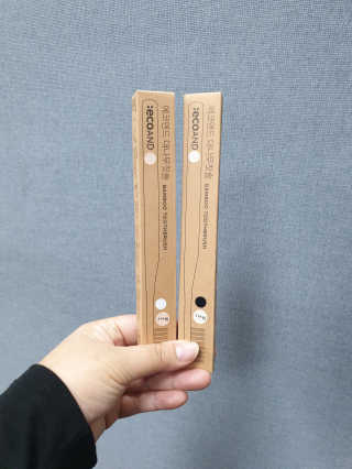[에코앤드] 환경을 생각하는 미세모 대나무 칫솔 2종 — 5점을 준 리뷰어가 2019년 11월 올린 사용 사진