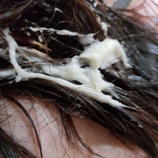홈앤살롱 집에서 하는 모발클리닉 디스 이즈 앝 — 5점을 준 리뷰어가 2019년 10월 올린 사용 사진
