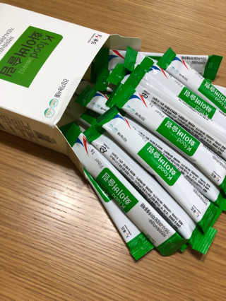 두루원 똥기사의 Kfood 화이버슬림 — 3.33점을 준 리뷰어가 2018년 7월 올린 사용 사진