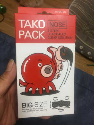 나이팅게일 TAKO PACK NOSE [문어코팩] — 4점을 준 리뷰어가 2017년 4월 올린 사용 사진
