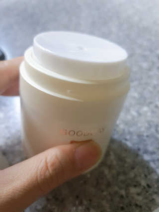 GoodDay Skincare GoodDay 강황크림 50g — 3점을 준 리뷰어가 2020년 1월 올린 사용 사진