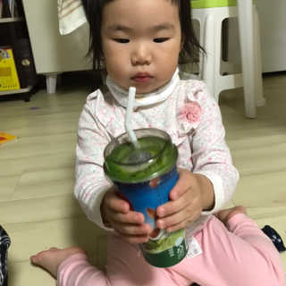 마이카페라떼 말차 아몬드브리즈 7개입 — 5점을 준 리뷰어가 2019년 11월 올린 사용 사진