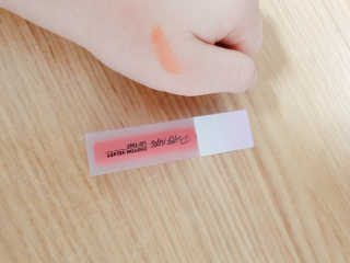 터치인솔 프리티필터 쉬폰 벨벳 립틴트 — 5점을 준 리뷰어가 2018년 10월 올린 사용 사진