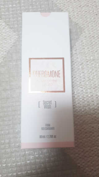 레드컨테이너 페로몬향 퍼퓸 바디미스트 80ml — 5점을 준 리뷰어가 2020년 1월 올린 사용 사진