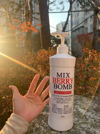 (주)에네스티 믹스베리 폭탄 트리트먼트 1000g — 5점을 준 리뷰어가 2019년 11월 올린 사용 사진