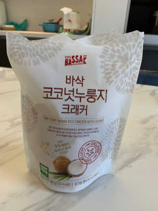 BASSAK 바삭 유기농 현미 누룽지 크래커 3종 — 4점을 준 리뷰어가 2019년 11월 올린 사용 사진