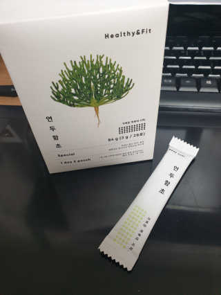 헬씨앤핏 디톡스와 변비에 탁월한 연두함초. 천연변비약으로 유명 — 4점을 준 리뷰어가 2020년 1월 올린 사용 사진