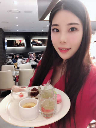 뷔페G [뷔페 G 글래드호텔 강남코엑스센터점] 2인 식사권 — 5점을 준 리뷰어가 2018년 12월 올린 사용 사진