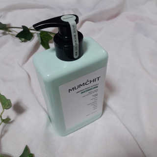 멈칫(MUMCHIT) 멜팅 바디로션 — 5점을 준 리뷰어가 2018년 12월 올린 사용 사진