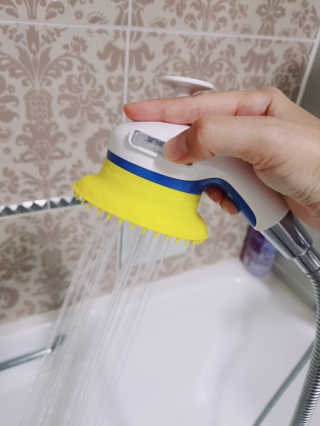 Pethroom 페스룸 PETHROOM RELAX SHOWER 페스룸 릴렉스 샤워기 — 5점을 준 리뷰어가 2018년 11월 올린 사용 사진