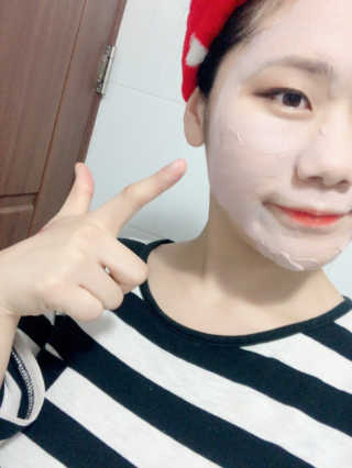 셀퓨전씨 트리악 포어 딜리트 버블 팩 — 2.83점을 준 리뷰어가 2018년 4월 올린 사용 사진