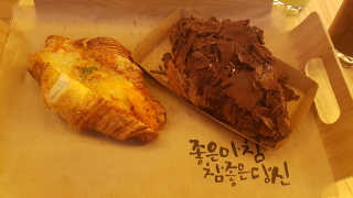 좋은아침페스츄리 좋은 아침 페스츄리 12,000원 이용권 — 5점을 준 리뷰어가 2018년 9월 올린 사용 사진