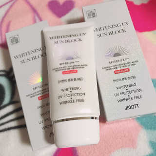 지고트 화이트닝 유브이 썬블럭 크림 70ml,1+1 — 5점을 준 리뷰어가 2019년 5월 올린 사용 사진