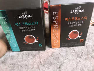 (주)쟈뎅 쟈뎅 에스프레소 스틱 [블랙+헤이즐넛 set] — 4점을 준 리뷰어가 2020년 2월 올린 사용 사진