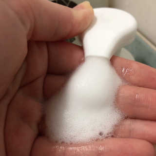 솔테라피 솔티 크리미 클렌징폼 300ml — 3.5점을 준 리뷰어가 2019년 4월 올린 사용 사진