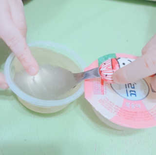 데르뜨 떠먹는 과일 3종, 짜먹는 과일 2종 총 10개 체험 — 4점을 준 리뷰어가 2020년 3월 올린 사용 사진