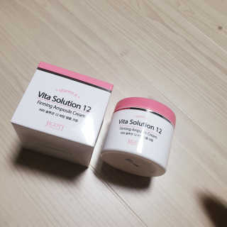 지고트 비타솔루션12 퍼밍 앰플 크림 100ml — 5점을 준 리뷰어가 2019년 7월 올린 사용 사진
