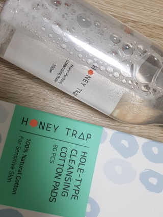 Honey Trap 허니트랩 로즈 퓨리파잉 클렌징 워터 — 4점을 준 리뷰어가 2018년 2월 올린 사용 사진