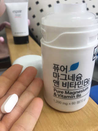 네츄럴굿띵스 퓨어 마그네슘 앤 비타민B6 30일분 — 4.83점을 준 리뷰어가 2018년 5월 올린 사용 사진