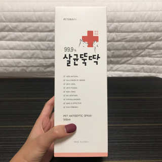 [펫토리아]살균뚝딱 강아지 고양이 살균소독제 탈취제 — 4점을 준 리뷰어가 2019년 10월 올린 사용 사진