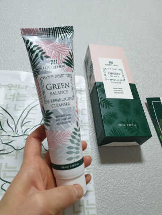 포레스트힐 그린 밸런스 클렌져 100ml + 토끼 헤어밴드 — 5점을 준 리뷰어가 2020년 1월 올린 사용 사진