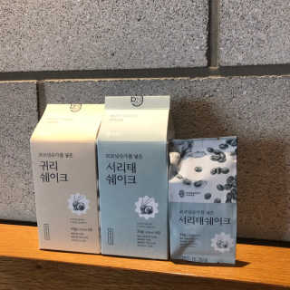 [착한습관]건강한 한끼, 귀리 쉐이크와 서리태 쉐이크 — 4.5점을 준 리뷰어가 2019년 9월 올린 사용 사진