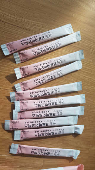 눈길 프로바이오틱스 눈길 콜라겐 프로바이오틱스 — 5점을 준 리뷰어가 2019년 11월 올린 사용 사진