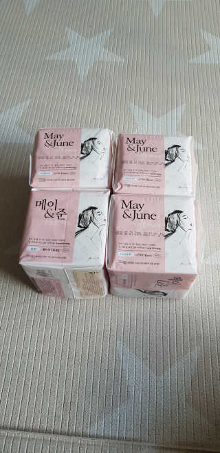메이앤준 소프트맥스 생리대 — 5점을 준 리뷰어가 2019년 4월 올린 사용 사진
