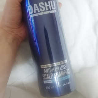 다슈코리아 다슈 데일리 단백질 한방 두피 골드 샴푸 500ml — 5점을 준 리뷰어가 2019년 11월 올린 사용 사진