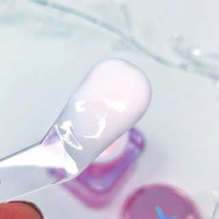 레디 아쿠아 글라스 코팅 크림 — 5점을 준 리뷰어가 2018년 2월 올린 사용 사진