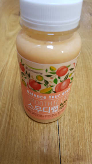 풀무원 스무디랩 피치&비타 — 4점을 준 리뷰어가 2017년 11월 올린 사용 사진
