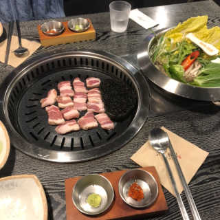 고기원칙 강서구청점 [고기원칙_강서구청점] 맛있는 삼겹살 2인set — 5점을 준 리뷰어가 2018년 11월 올린 사용 사진