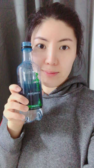 마그마 탄산수 — 4.5점을 준 리뷰어가 2018년 2월 올린 사용 사진