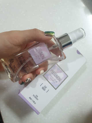 레드컨테이너 페로몬향 퍼퓸 바디미스트 80ml — 3.5점을 준 리뷰어가 2020년 3월 올린 사용 사진