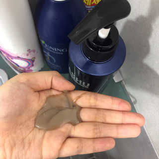 다슈코리아 다슈 데일리 단백질 한방 두피 골드 샴푸 500ml — 5점을 준 리뷰어가 2020년 1월 올린 사용 사진