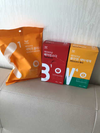 레인보우샵 올인원세탁세제,베이킹소다 스틱포6개입+세탁조클리너 — 4.5점을 준 리뷰어가 2018년 4월 올린 사용 사진