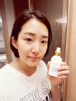 디시크릿 펩타이드 슈퍼 모이스처라이징 에센스 — 5점을 준 리뷰어가 2018년 3월 올린 사용 사진