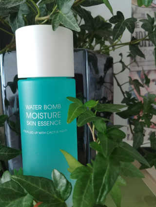 오지아이 워터 밤 모이스처 스킨 에센스 180ml — 5점을 준 리뷰어가 2020년 2월 올린 사용 사진