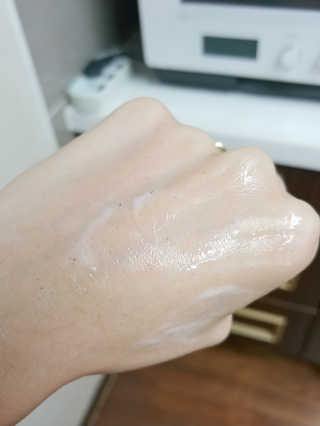토모토끼 하이드랄라 미스티폼 — 4점을 준 리뷰어가 2019년 10월 올린 사용 사진
