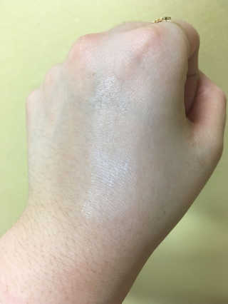 더메이런 에잇콤플렉스 워터드롭 화이트 크림 — 3.5점을 준 리뷰어가 2017년 3월 올린 사용 사진